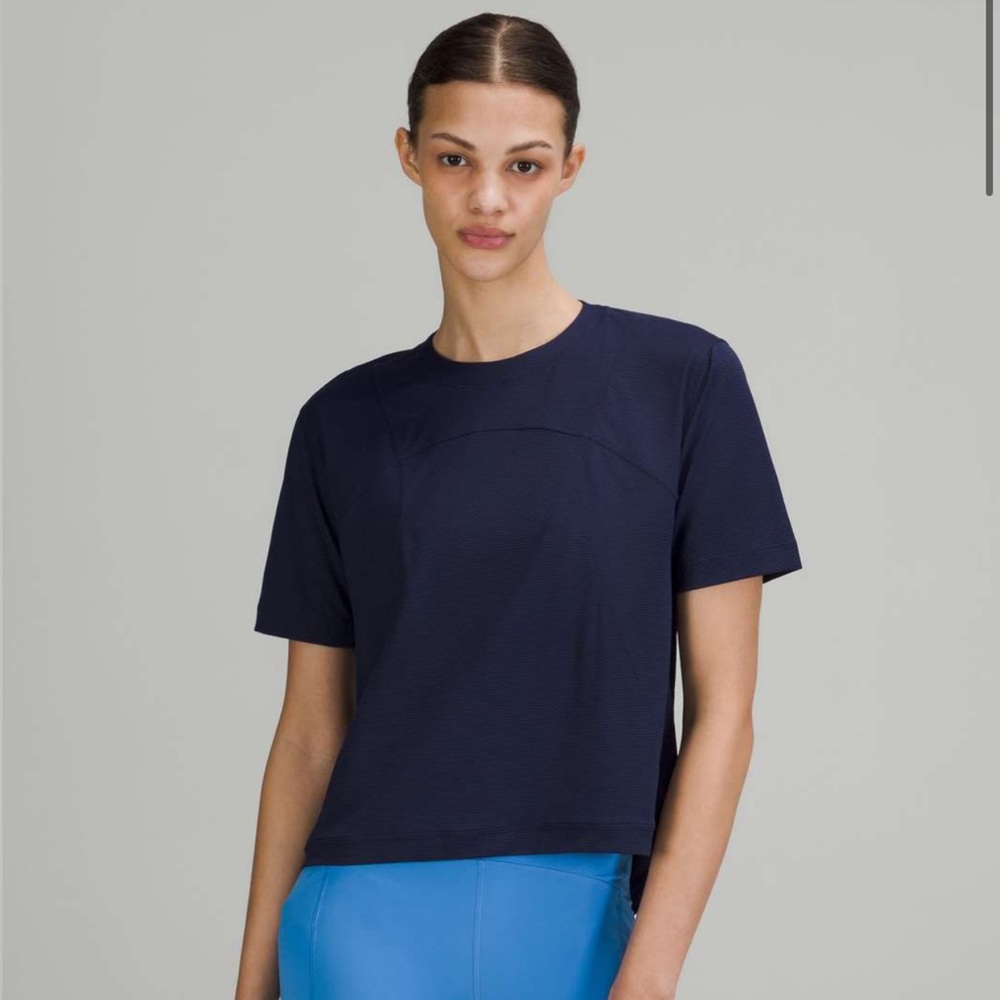WANT GONE! Lululemon Tough Training Crewneck in Night Sea